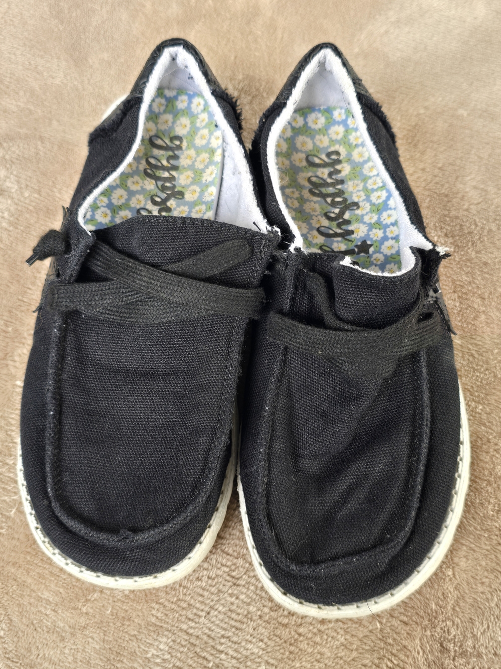 Gypsy Jazz Black Kids Slip-On Sneakers with White Soles